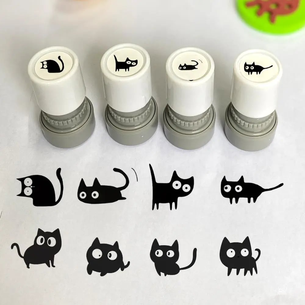🐱 Cute Kitten Design Round Self-inking Stamp 🐾